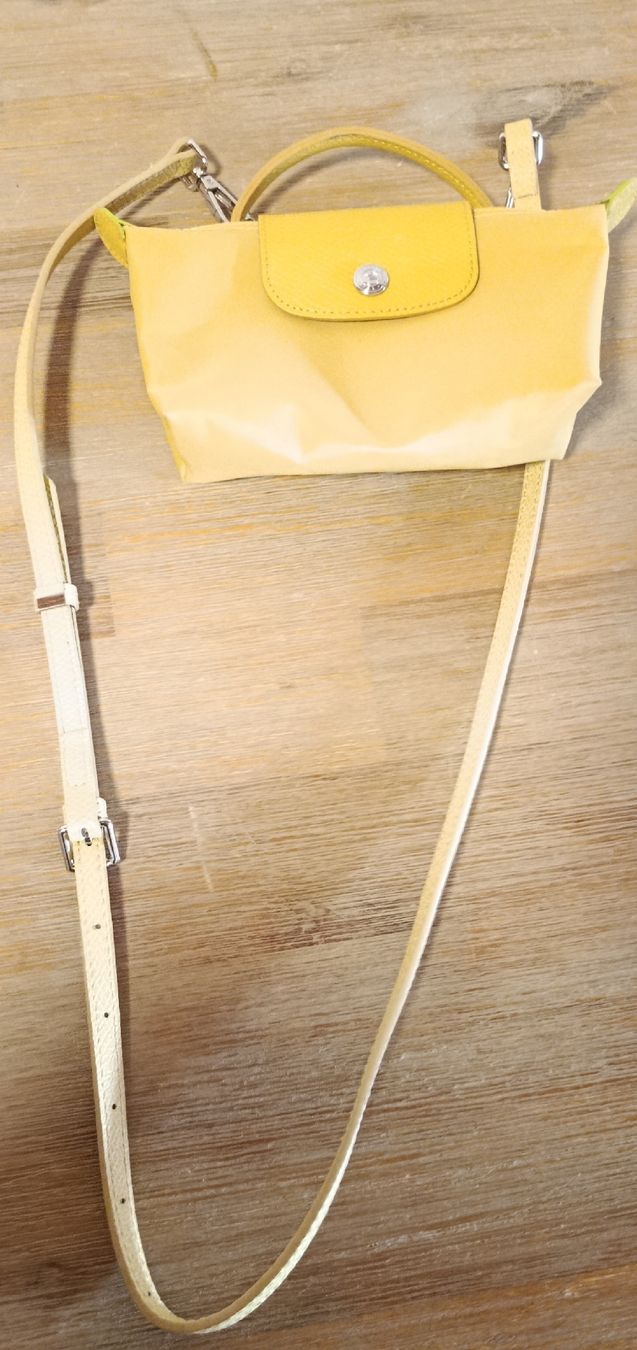 Longchamp Taschen für Damen: Longchamp Le Pliage mini Handtasche Gelb   – Neu (gemäss Beschreibung) aus Rheineck von fer_q7mt