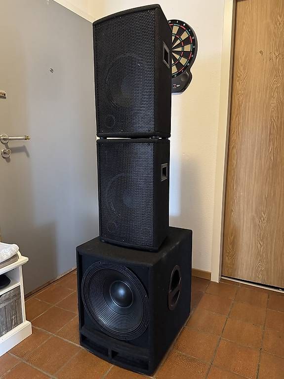 Casse acustiche: Sonorisation complète 2x 10pouces + 15 pouce sub – Usato da Crissier venduto da ale_cp75