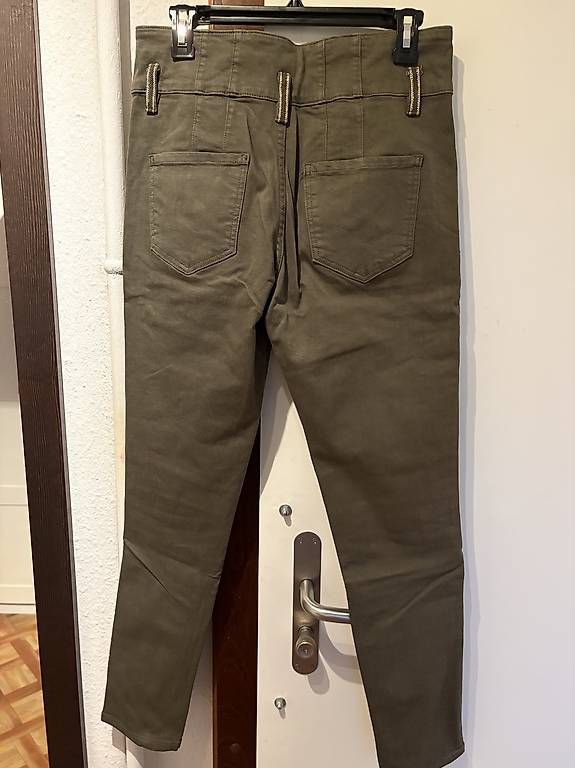 Pantaloni: Pantalon Kaki Morgan 40 – Usato da Veyrier venduto da Nath9279 1