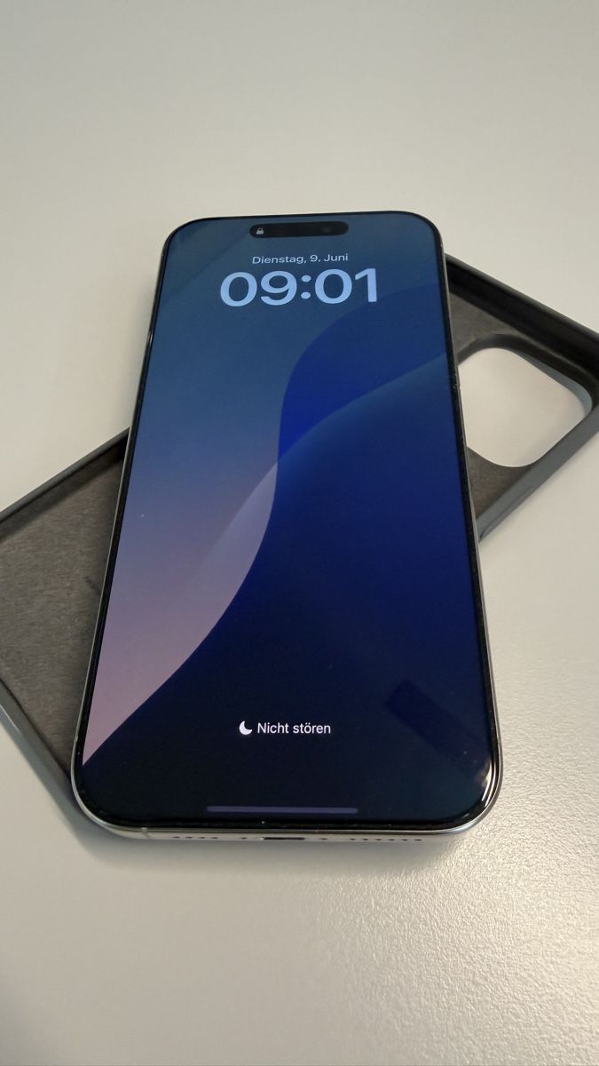 Apple Handys / Smartphones: iPhone 16 Pro Max 1TB  – Gebraucht aus Wohlen bei Bern von codevox