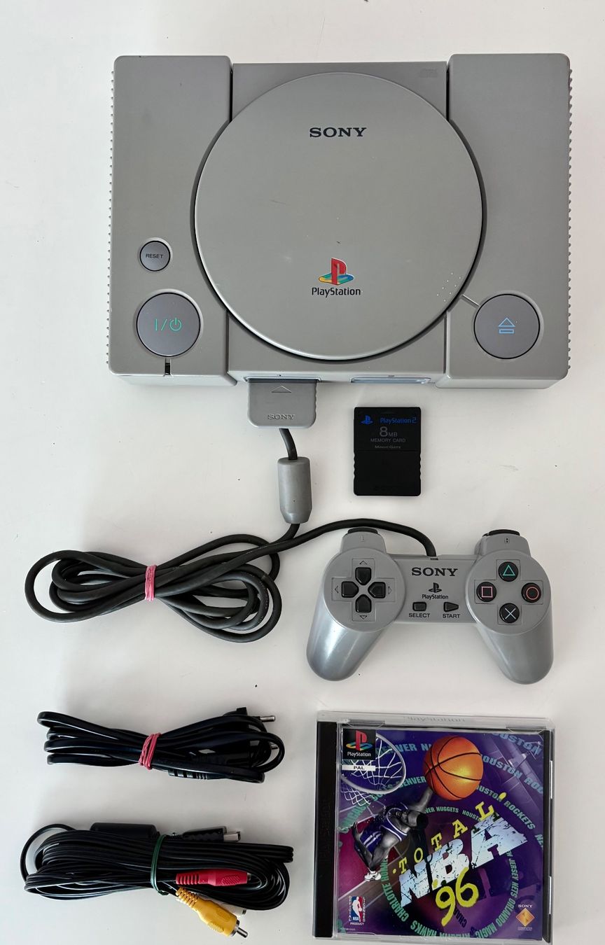 Sony Konsolen: PLAYSTATION 1, PS1, VINTAGE, SONY, PAL, 1997, CONTROLLER... – Gebraucht aus Dachsen von Sven_Jasper