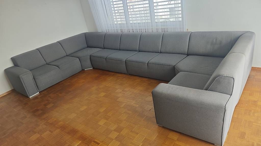 Sofas: Grosszügiges Sofa – Gebraucht aus Lüchingen von B-1997 1