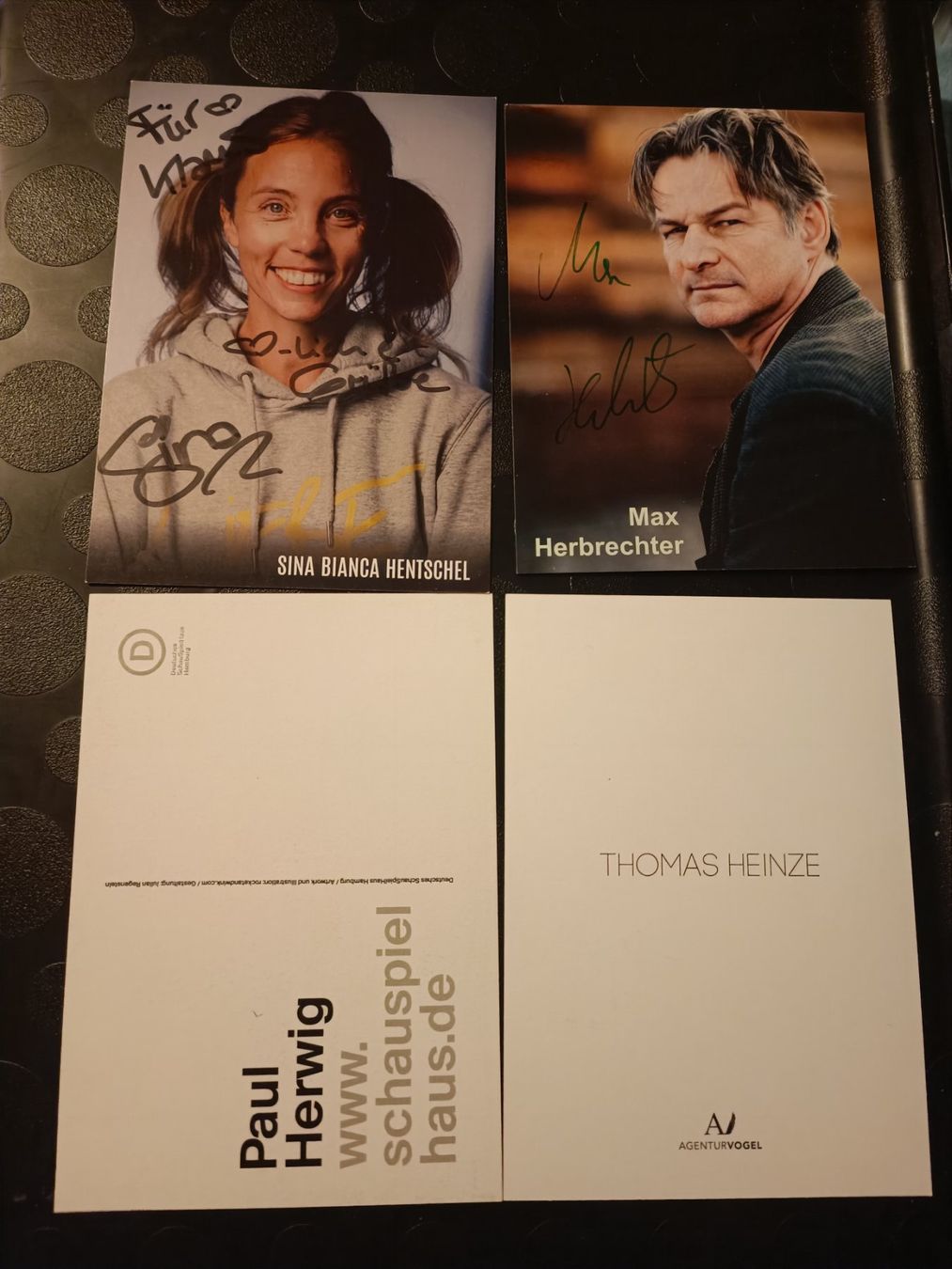 Autografi: TV Mix - 4 signierte Autogrammkarten - Set A2 – Usato da Menziken venduto da Artographs 1