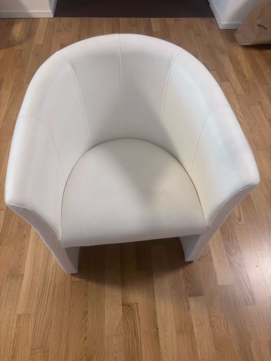 Ikea Poltrone: Sedia ikea – Usato da Zürich venduto da LFR-7