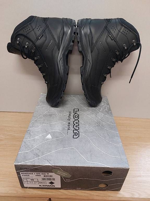 Lowa Scarpe da uomo: Lowa Wanderschuh   Neu – Nuovo e nell'imballaggio originale da Züberwangen venduto da Fletstone 1