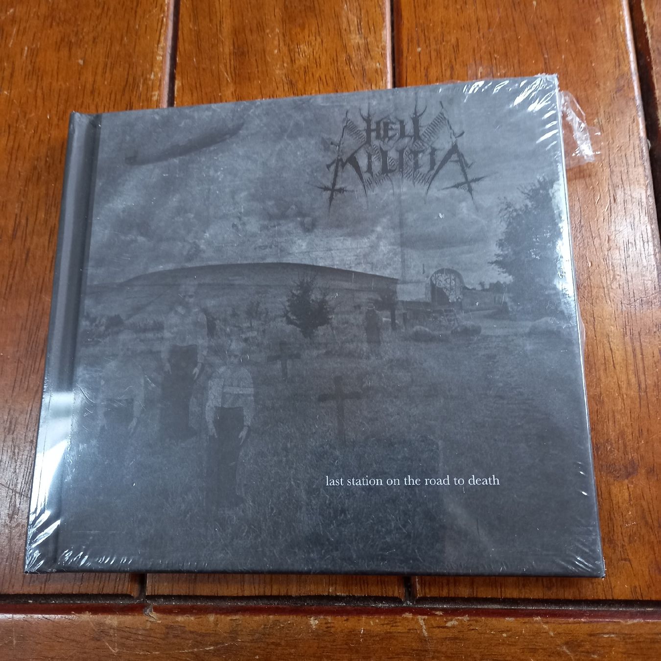 CD: hell militia - last station...(neu, digib.) – Nuovo e nell'imballaggio originale da St-Cergue venduto da VeganWarrior
