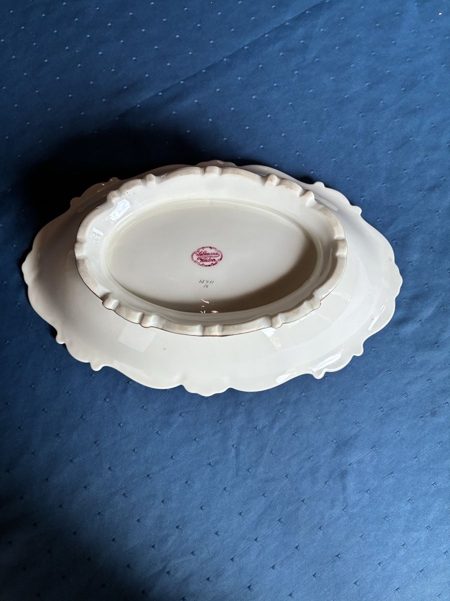 Seltmann Schalen: Seltmann - Fussschale oval mit Blumendekor  – Gebraucht aus Dornach von Rosengarten 7