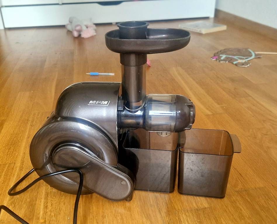 Appareils de cuisine: Entsafter - slow juicer – D'occasion à Kilchberg ZH par sku_7sjy 1