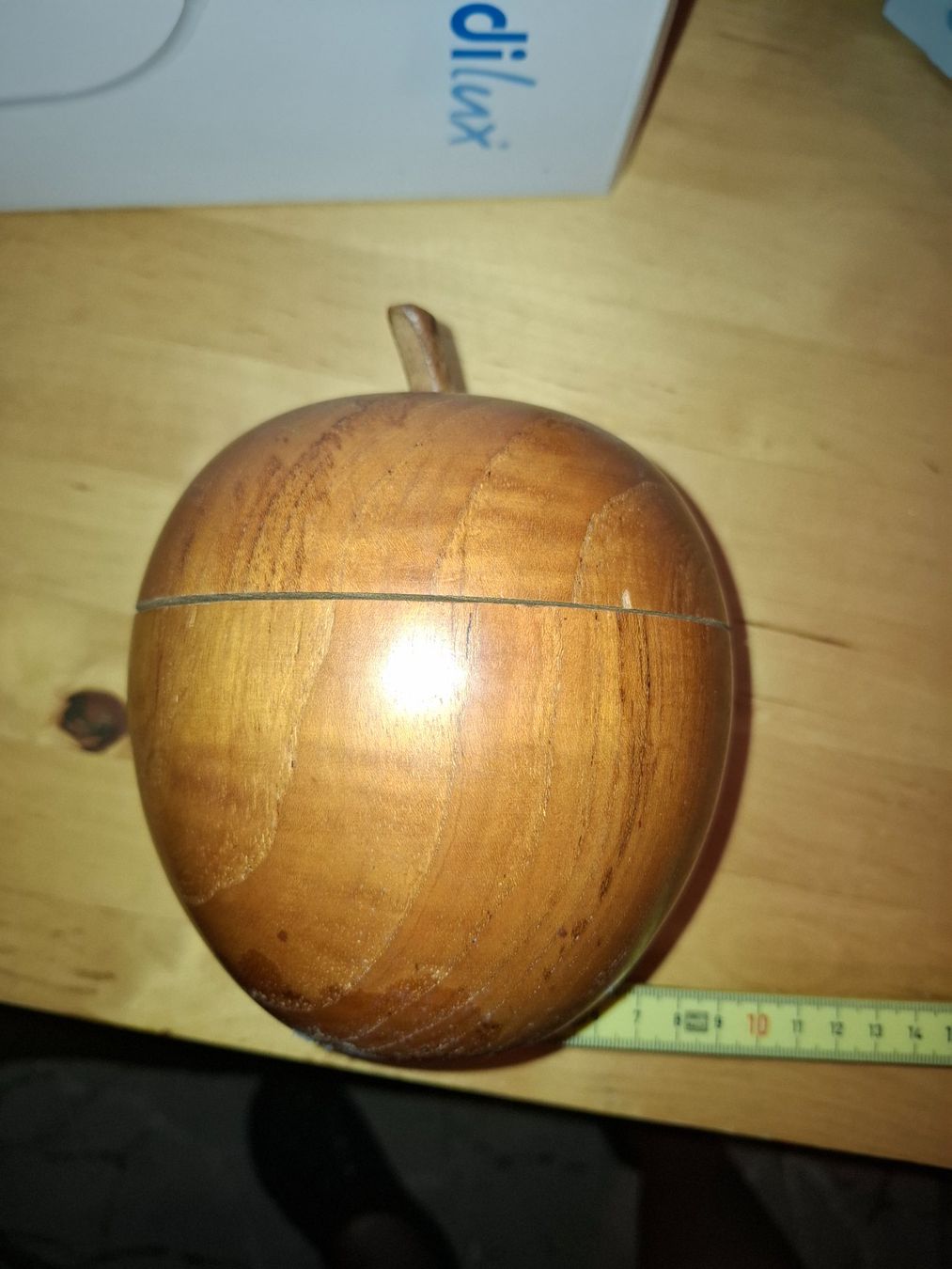 Contenitori & Simili: Holz Apfel Dose, Schmuckdose, Süssigkeiten Dose – Usato da Münchenbuchsee venduto da Twertor