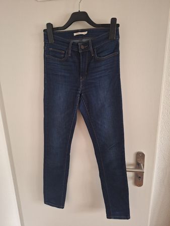 Levis Jeans, Slimming Skinny, Dunkelblau, Grösse 27