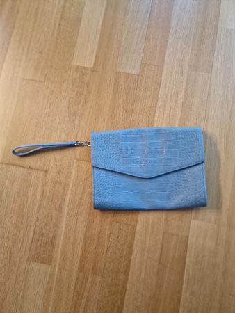 Clutch hellblau