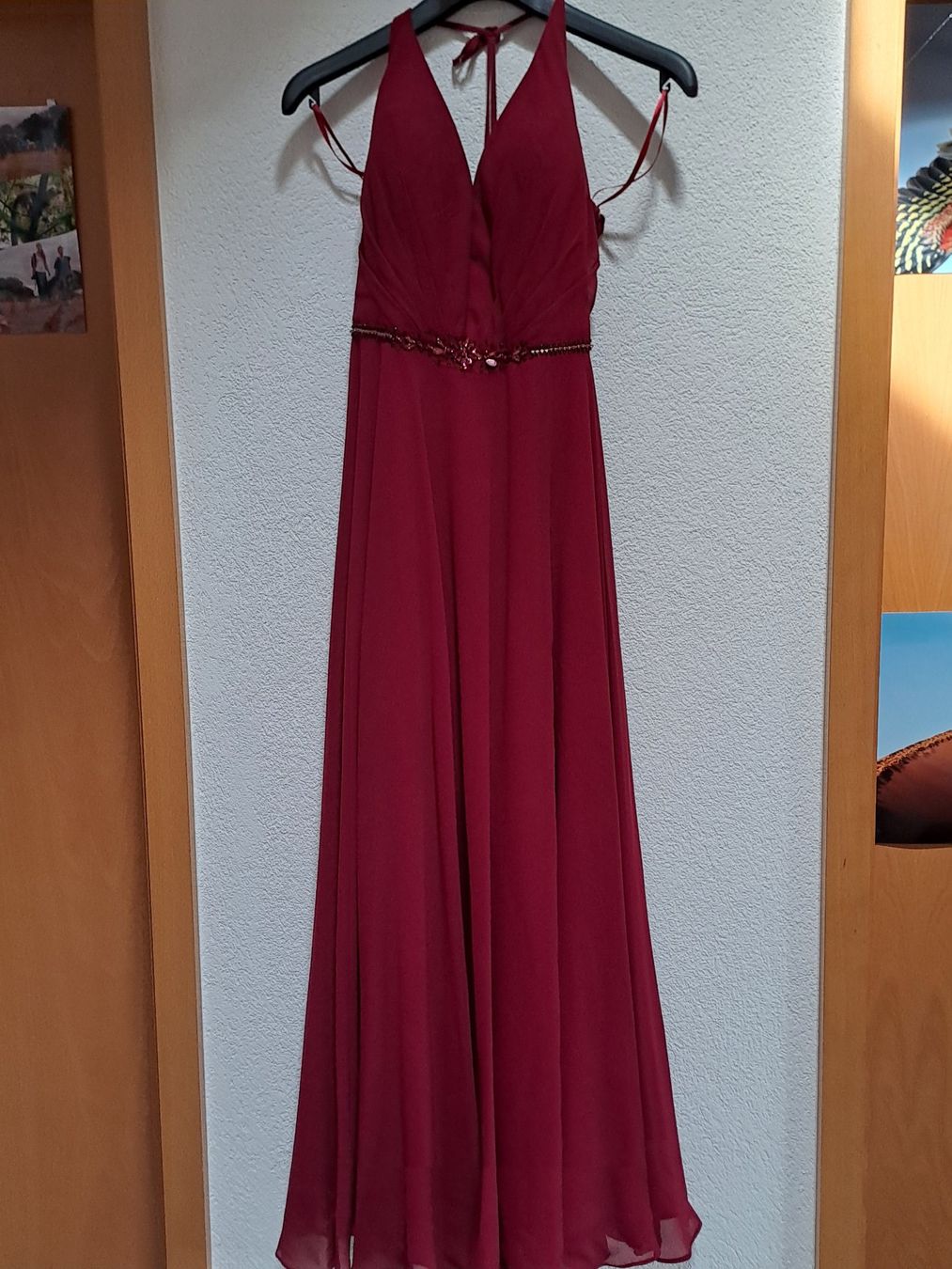 Vestiti: Rotes Abendkleid, Grösse M – Usato da Frauenfeld venduto da Andadaa