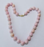 Halskette mit Pink-Opal und 585 Gold Verschluss mit Diamant