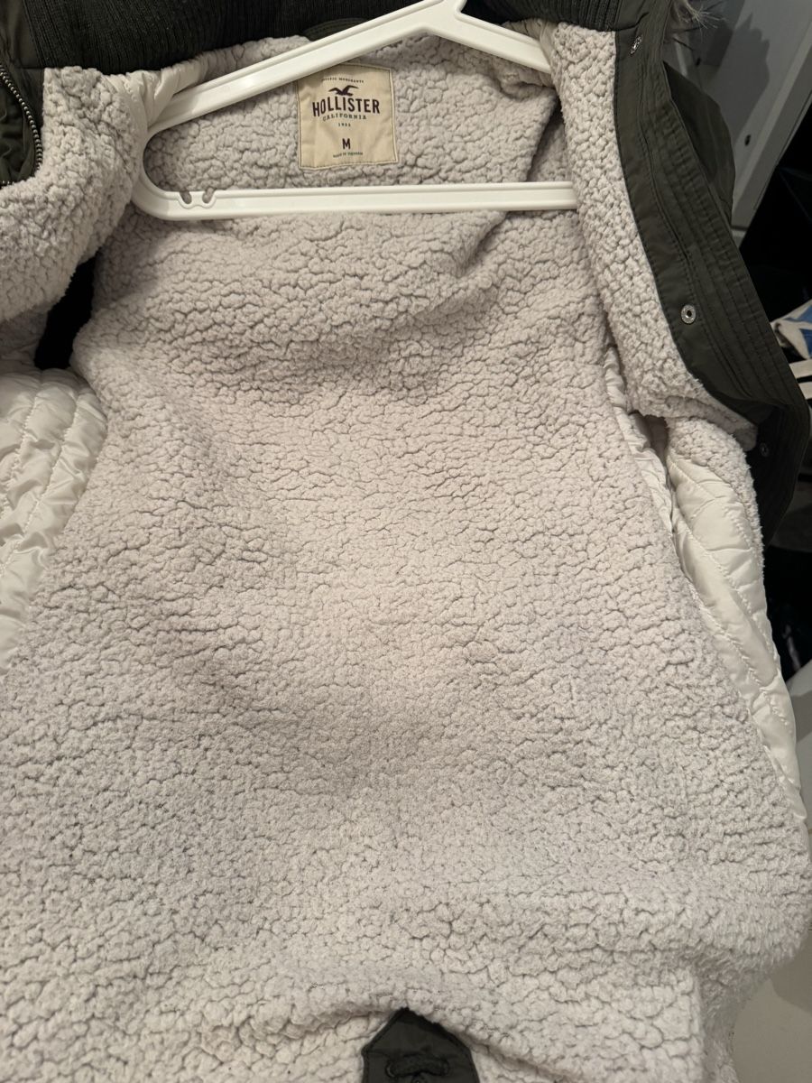 Hollister Manteaux: Giacca parka Hollister – D'occasion à Camignolo par maly86 2
