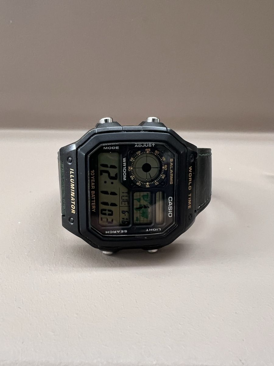 Casio Orologi: 3x casio A-1200 World Time – Usato da Riehen venduto da salc 9
