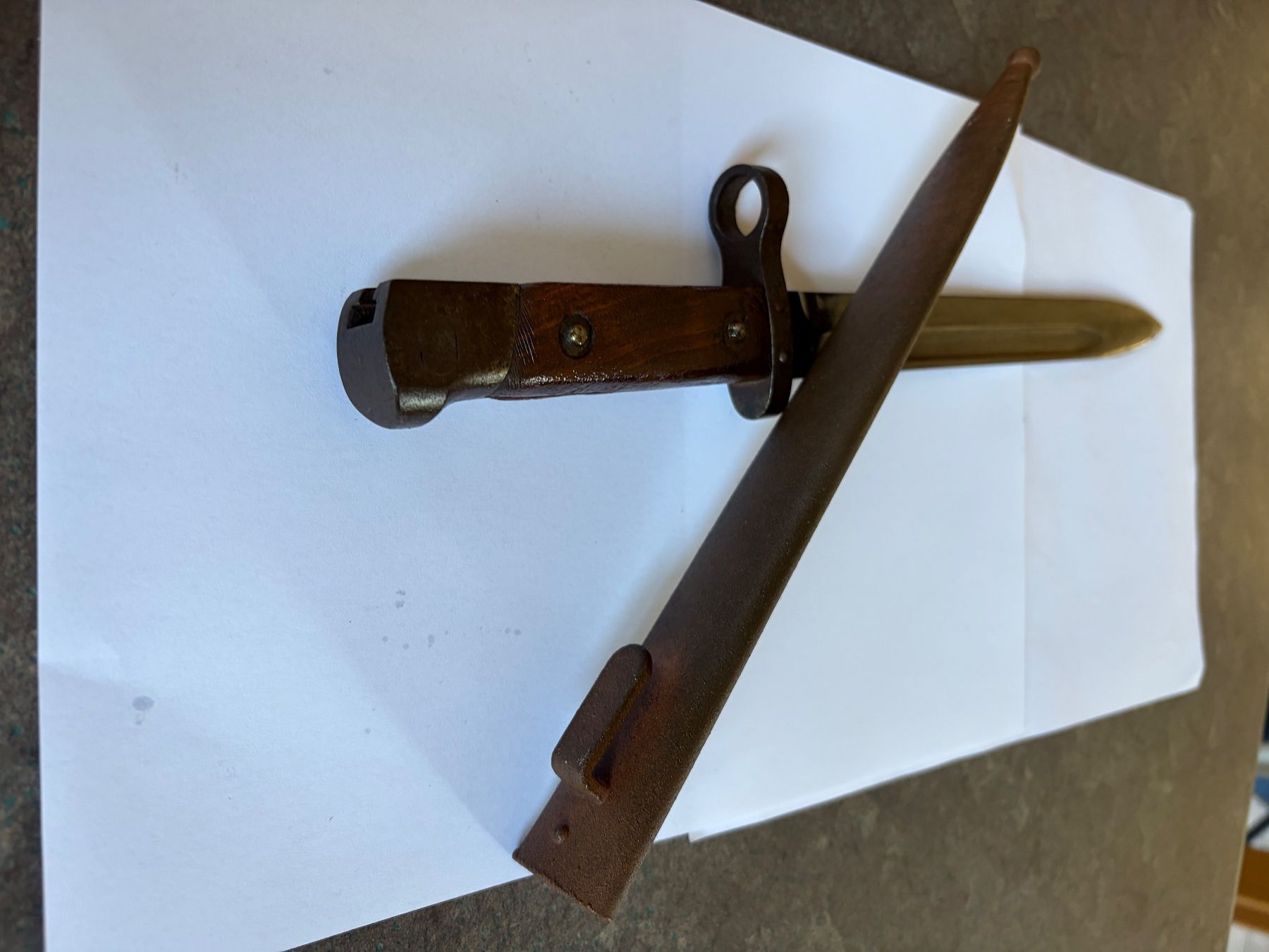Schweizer Armee Stichwaffen: Baïonnette ancienne armée Suisse – Gebraucht aus riddes von lauali01 3