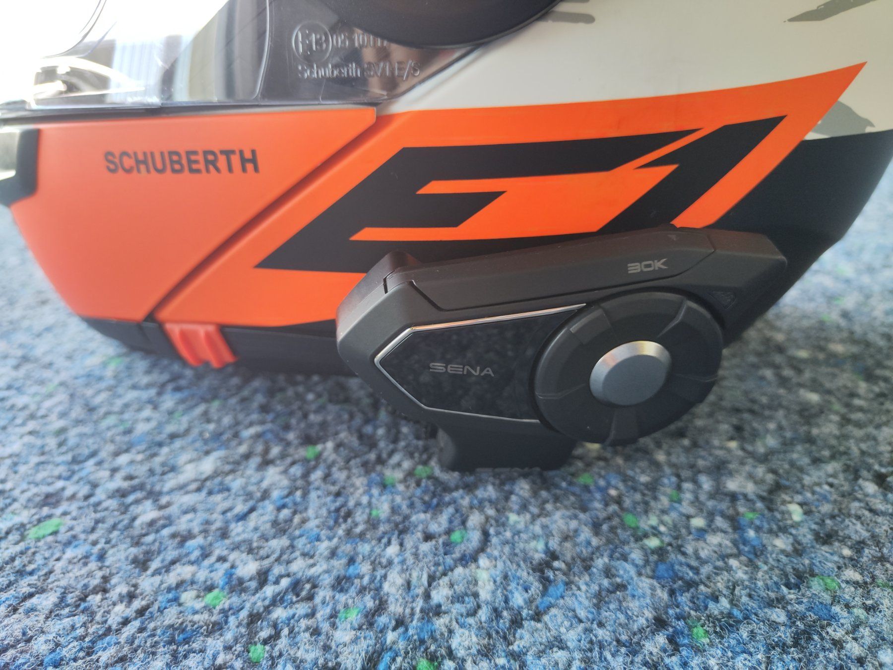 Helme & Visiere: Schuberth E1 Helm  M(57) mit Sena 30K – Gebraucht aus Heiden von fierecar 4