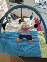 Spielbogen und Krabbeldecke von Sterntaler