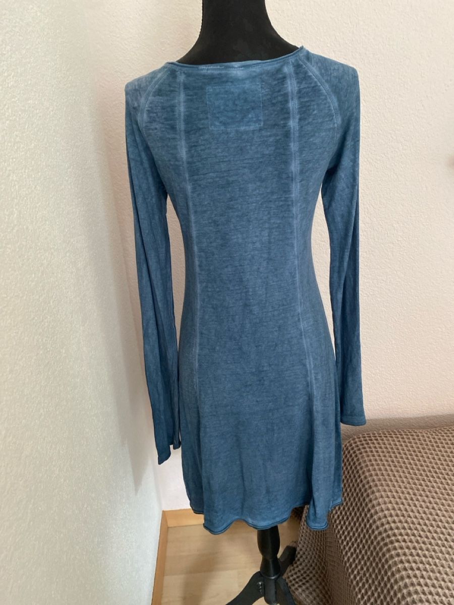 Nile Pulls & Sweat-shirts: Nile Oberteil S – D'occasion à Rutschwil par Bema1 1