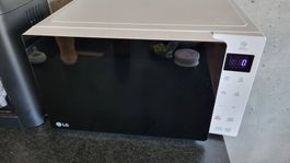 Micro-ondes LG 