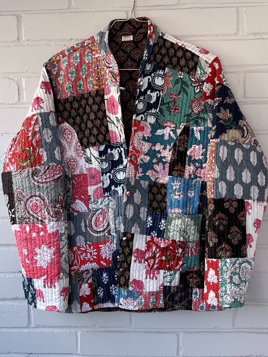 Jacken: Reversible Patchwork Jacket – Handmade in Jaipur – Neu und originalverpackt aus Chiasso von Pat_chuli
