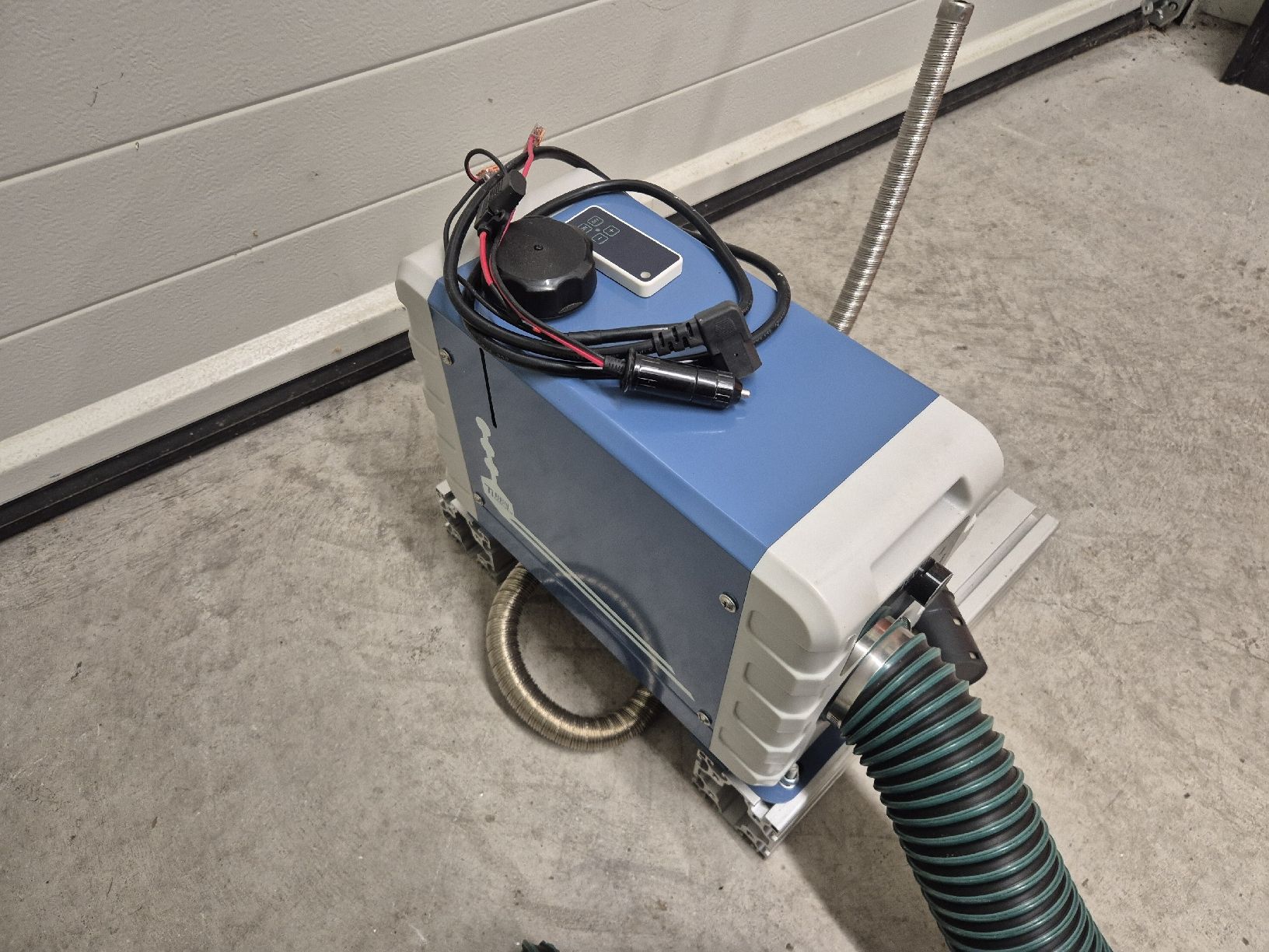 Tutte le macchine: Standheizung Diesel – Difettoso da Hitzkirch venduto da VintageForst 1