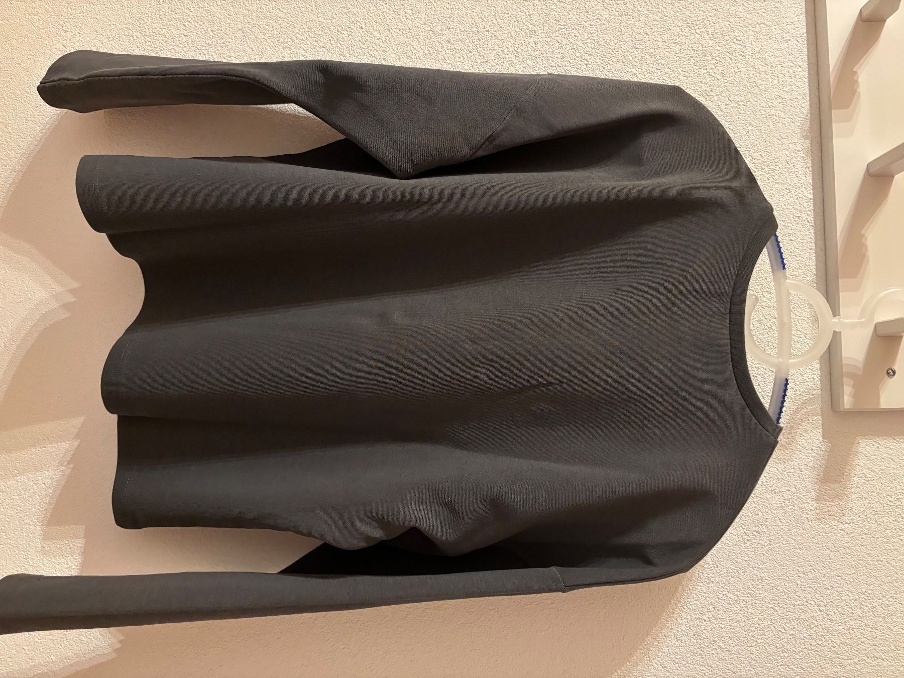 Zara Maglioni & Felpe: Pull gris – Usato da Grandvillard venduto da Elsa.Del 1