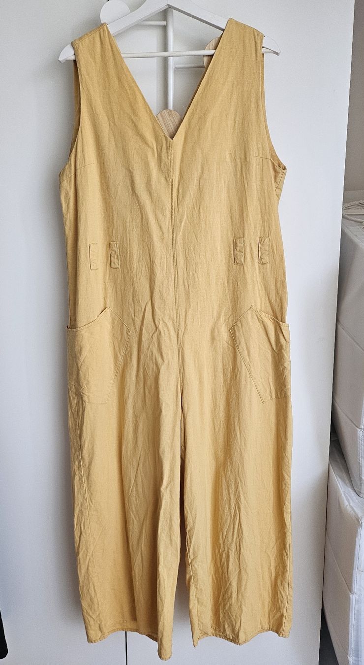 Mango Jumpsuits: Mango Leinenoverall gelb gr.XL – Gebraucht aus Allschwil von na.wi.90