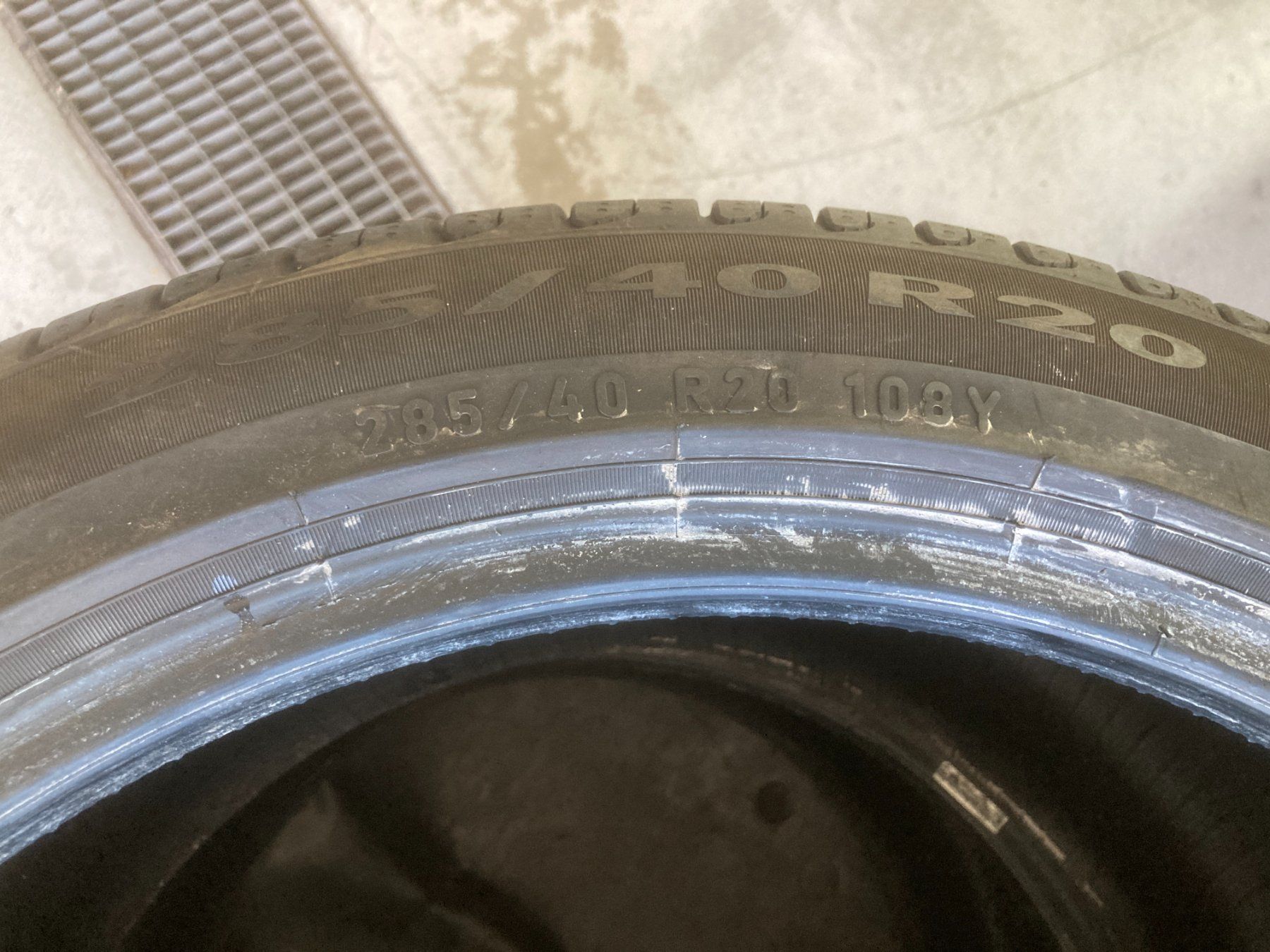 Pirelli Pneumatici & Ruote complete: 285/40R20 Pirelli – Usato da Cham venduto da WB2223 1