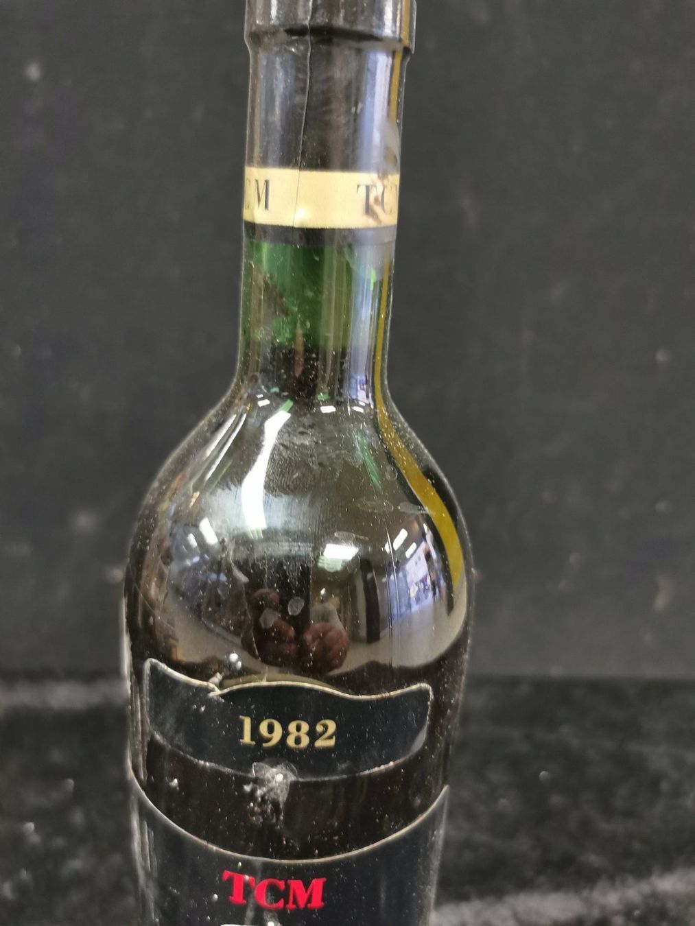 Vino: TCM MONTEPUCIANO D'ABRUZZO 1982 – Nuovo (secondo la descrizione) da Genève venduto da Leboucheoreilles 1