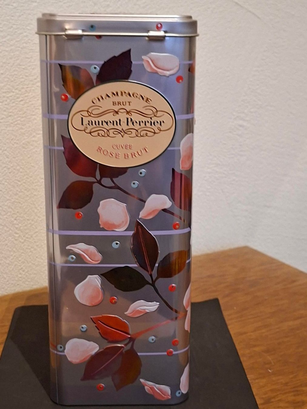 Wein: Champagner Laurent Perrier Constellation 2018, OVP – Gebraucht aus Obfelden von Kleha 3