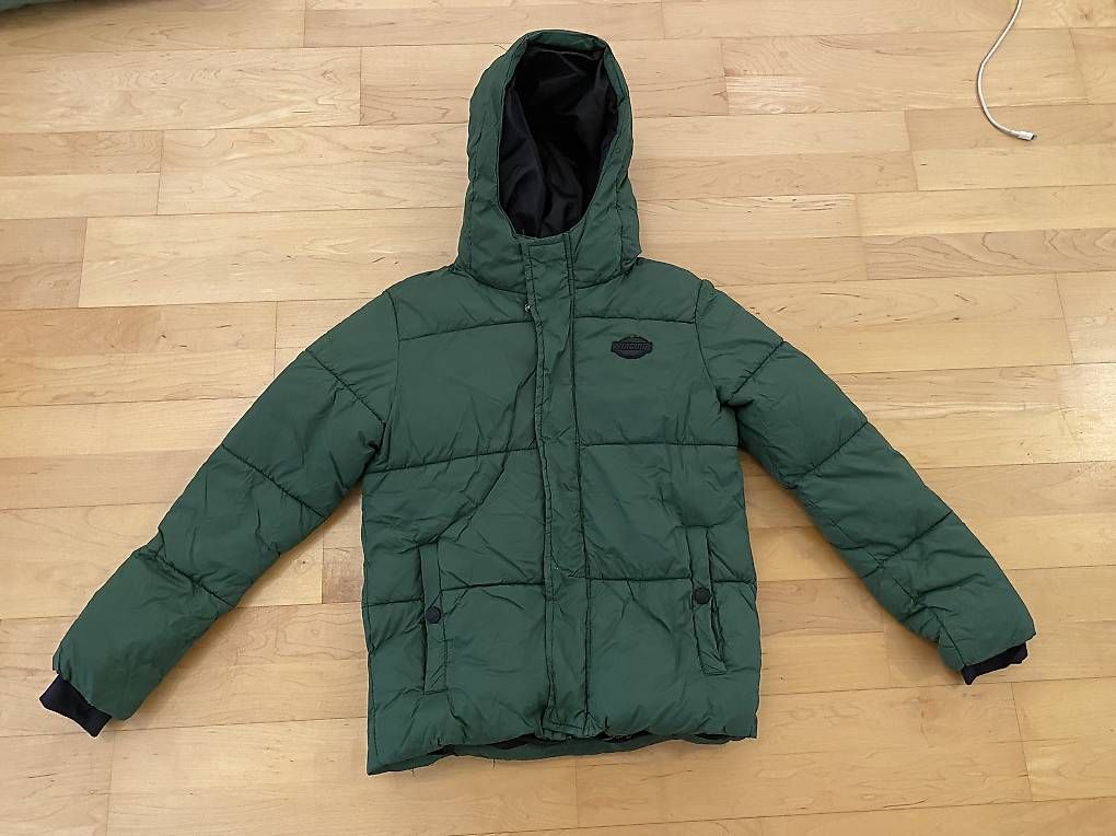 Giacche & Cappotti: Winterjacke grün Gr. 140 – Usato da Ostermundigen venduto da Mayabel234