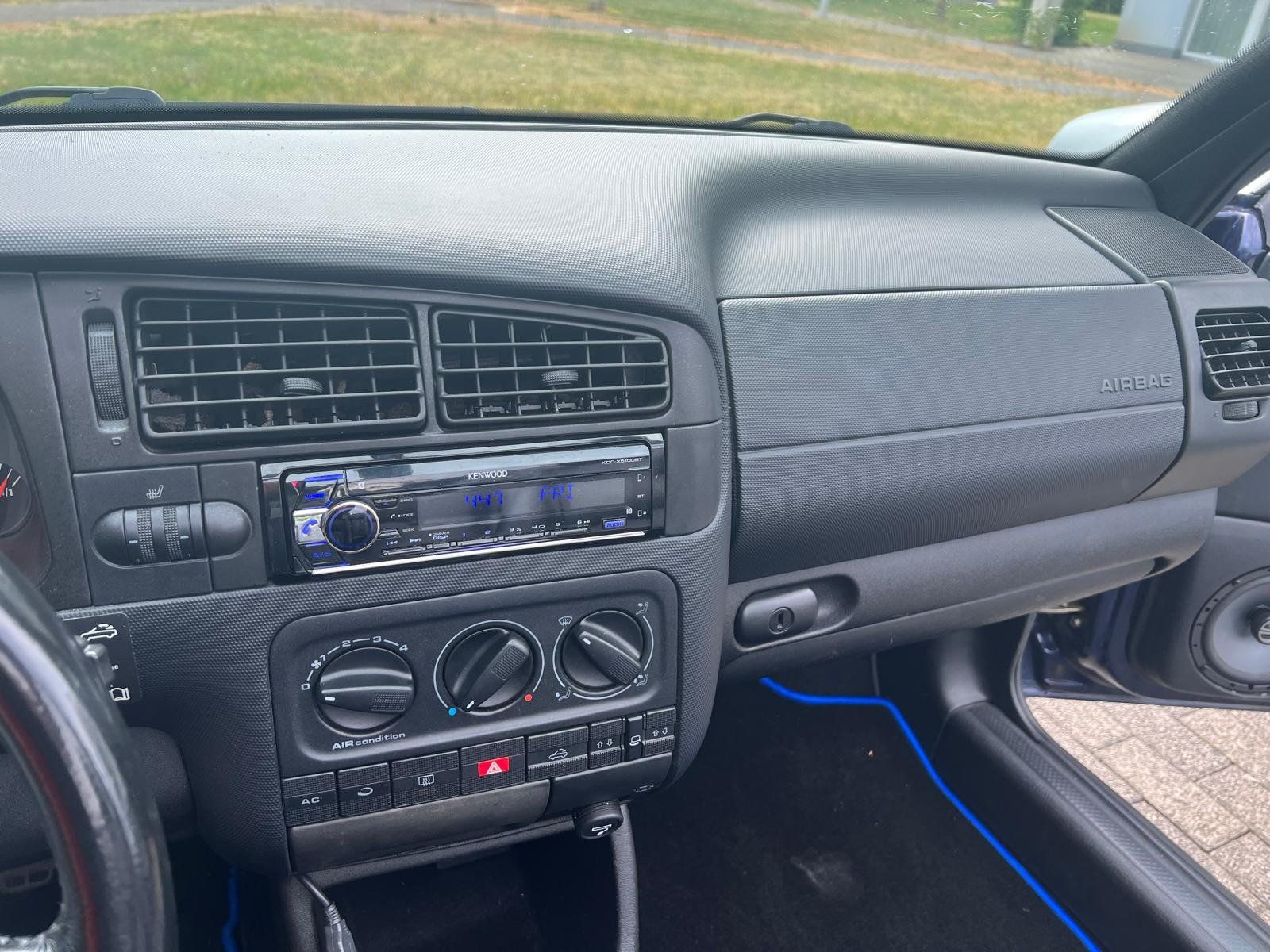 VW Automobili: VW Golf 4 Cabrio – Usato da Lupfig venduto da feris 4