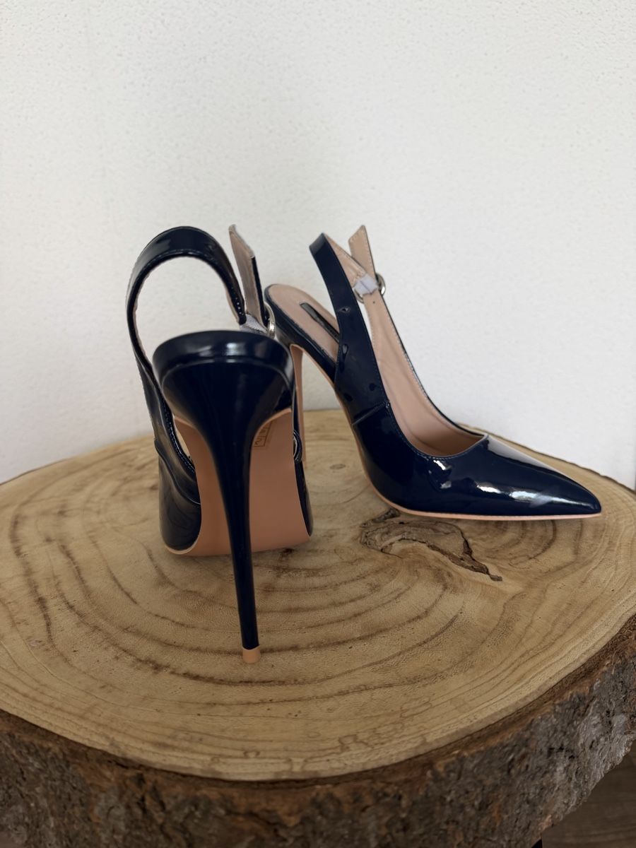 Scarpe da donna: Lost Ink Slingback Pumps Lack Dunkelblau Gr. 38 – Nuovo (secondo la descrizione) da Hägglingen venduto da Raff_Ella 3
