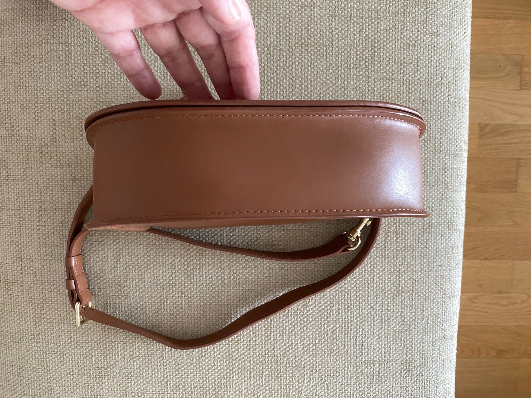 Lancaster Taschen für Damen: Ledertasche Lancaster, Camel Farbe – Gebraucht aus Zürich von anasustic 2