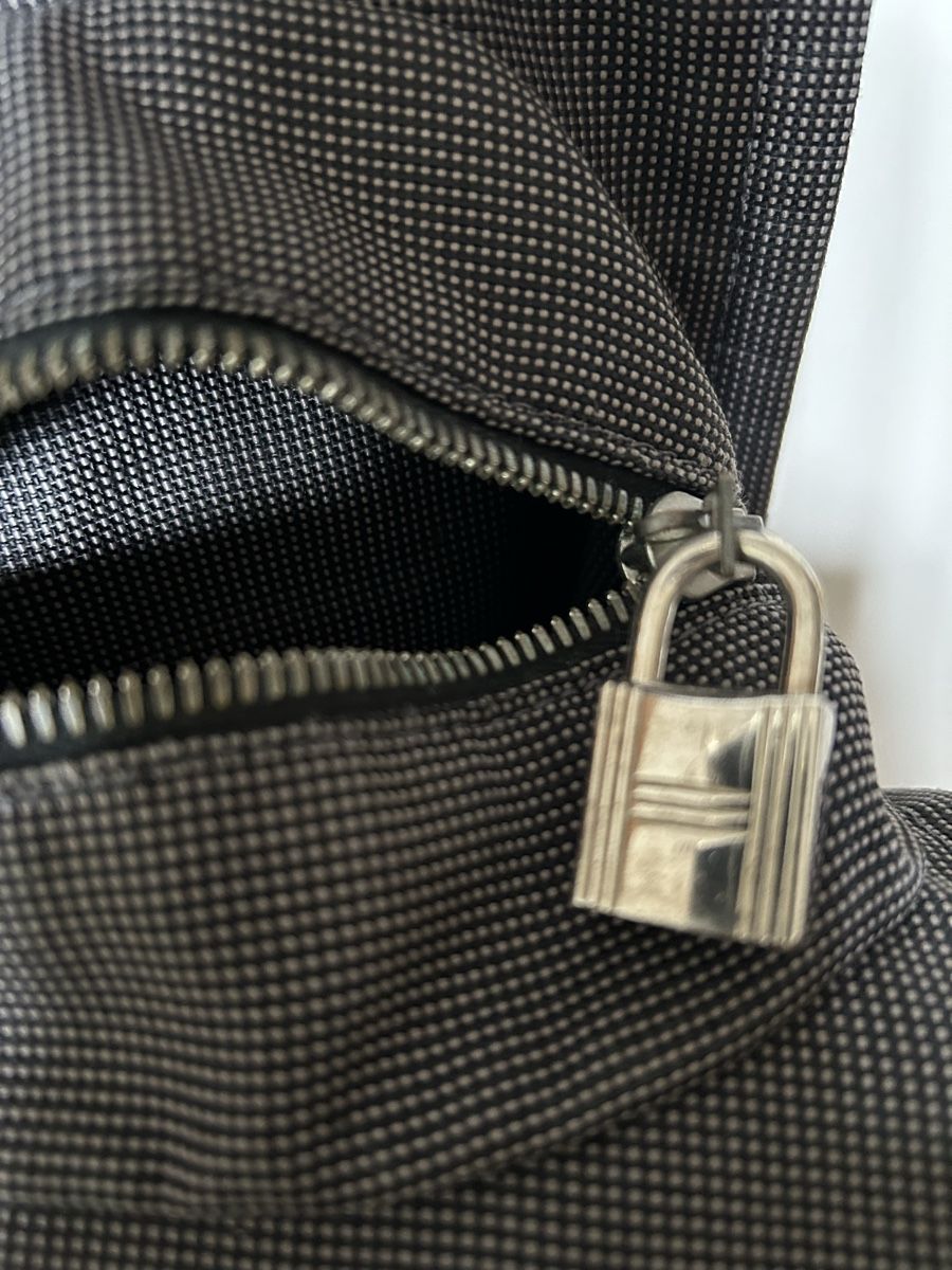 Zaini: Hermès Backpack, Grey Fabric, Excellent Condition! – Usato da St. Gallen venduto da accessoriella 1