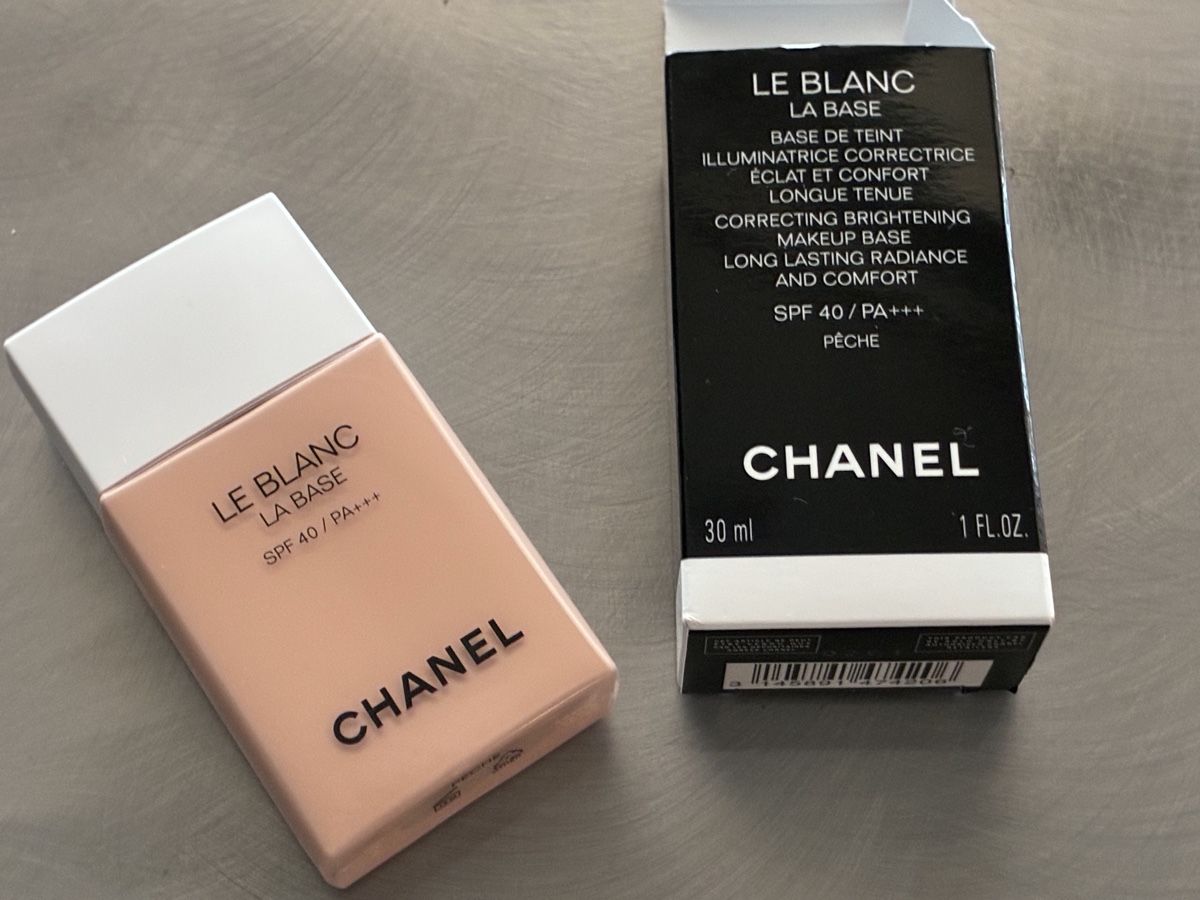 Chanel Make-up: CHANEL Le Blanc La Base Korrigierende Make-up Base SPF 40 – Neu (gemäss Beschreibung) aus Niederglatt ZH von karinso
