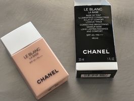 CHANEL Le Blanc La Base Korrigierende Make-up Base SPF 40