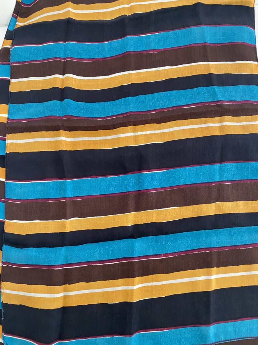 Foulard & Sciarpe: Seiden Schal 🌸 – Usato da Opfikon venduto da Luis144 4
