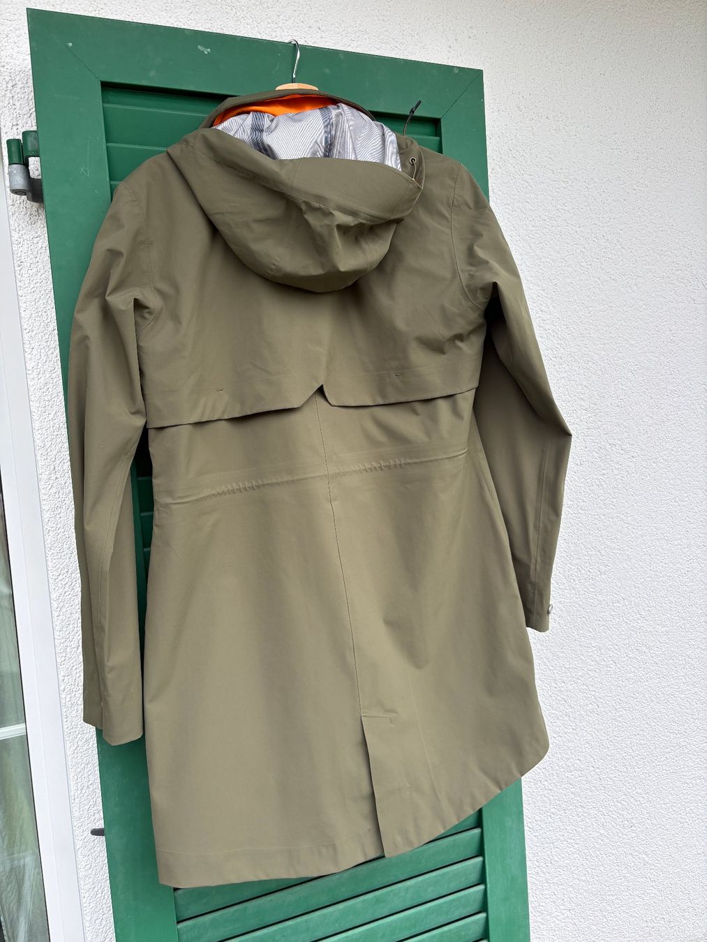 Mammut Cappotti: Mammut Regenparka Gr. M – Usato da Boswil venduto da lindebluetetee 1