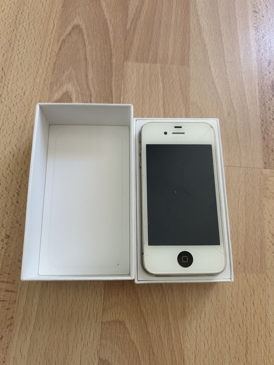 Apple Portables: iPhone 4 – Défectueux à Wettingen par joe_6ylf