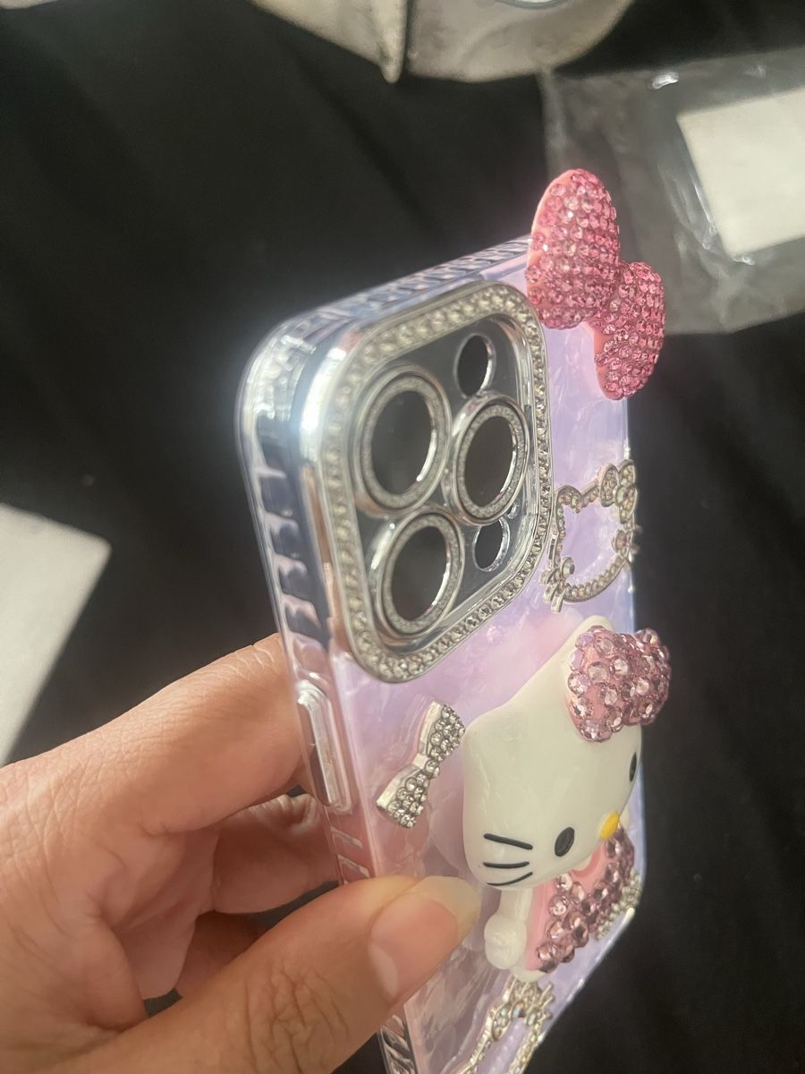 Covers & Schutzfolien: iPhone 13Pro Hülle Hello Kitty Strass neu – Neu und originalverpackt aus Olten von sae_82z2 6