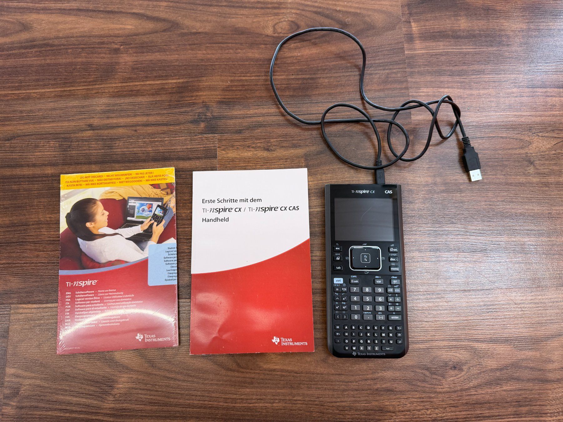 Texas Instruments Calcolatrici tascabili: TI-Nspire CX CAS Taschenrechner – Usato da Henau venduto da alainschuler