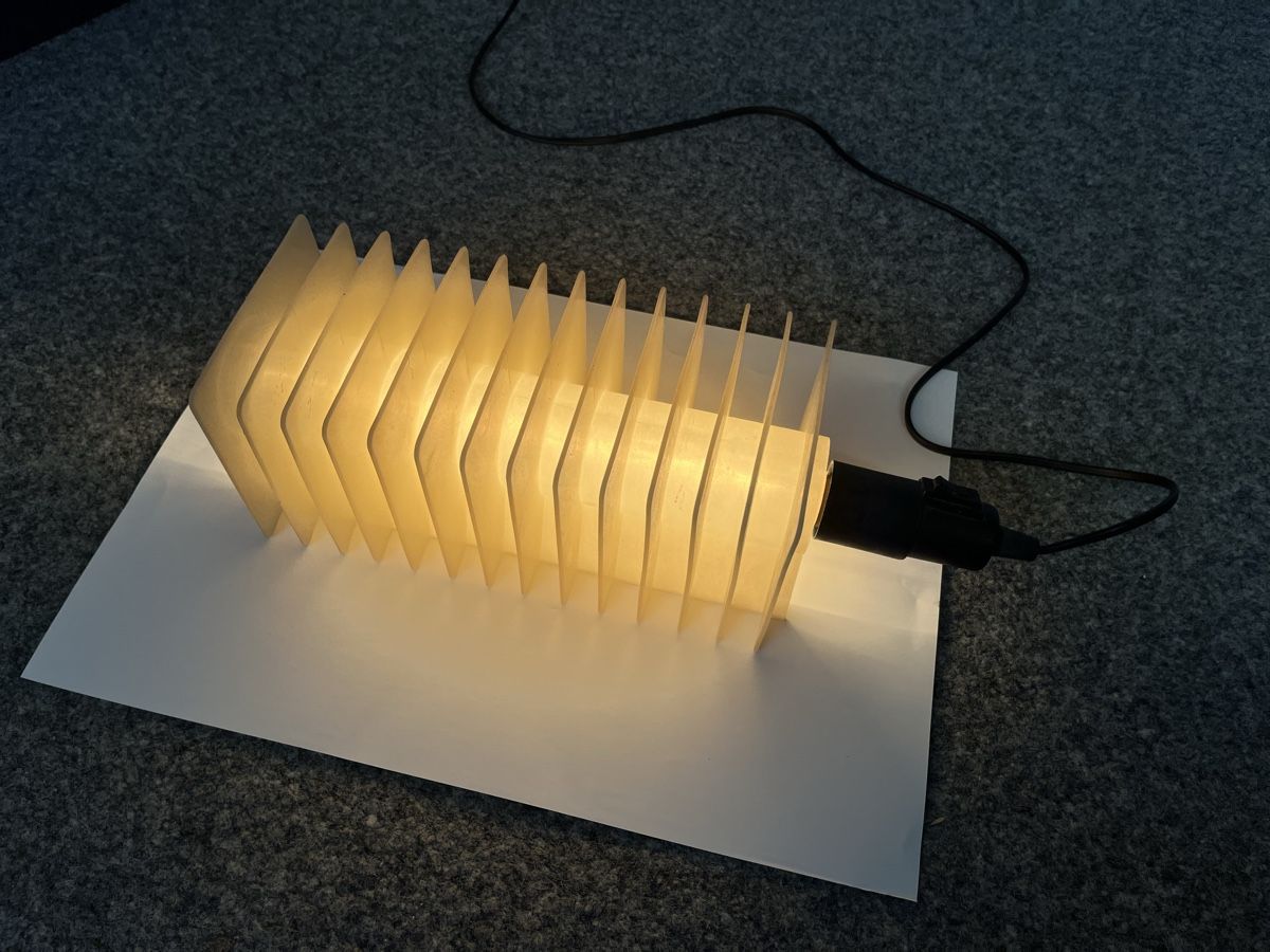 Lampen: Lampe Form : Radiator – Gebraucht aus Biel-Bienne von hachrig 3