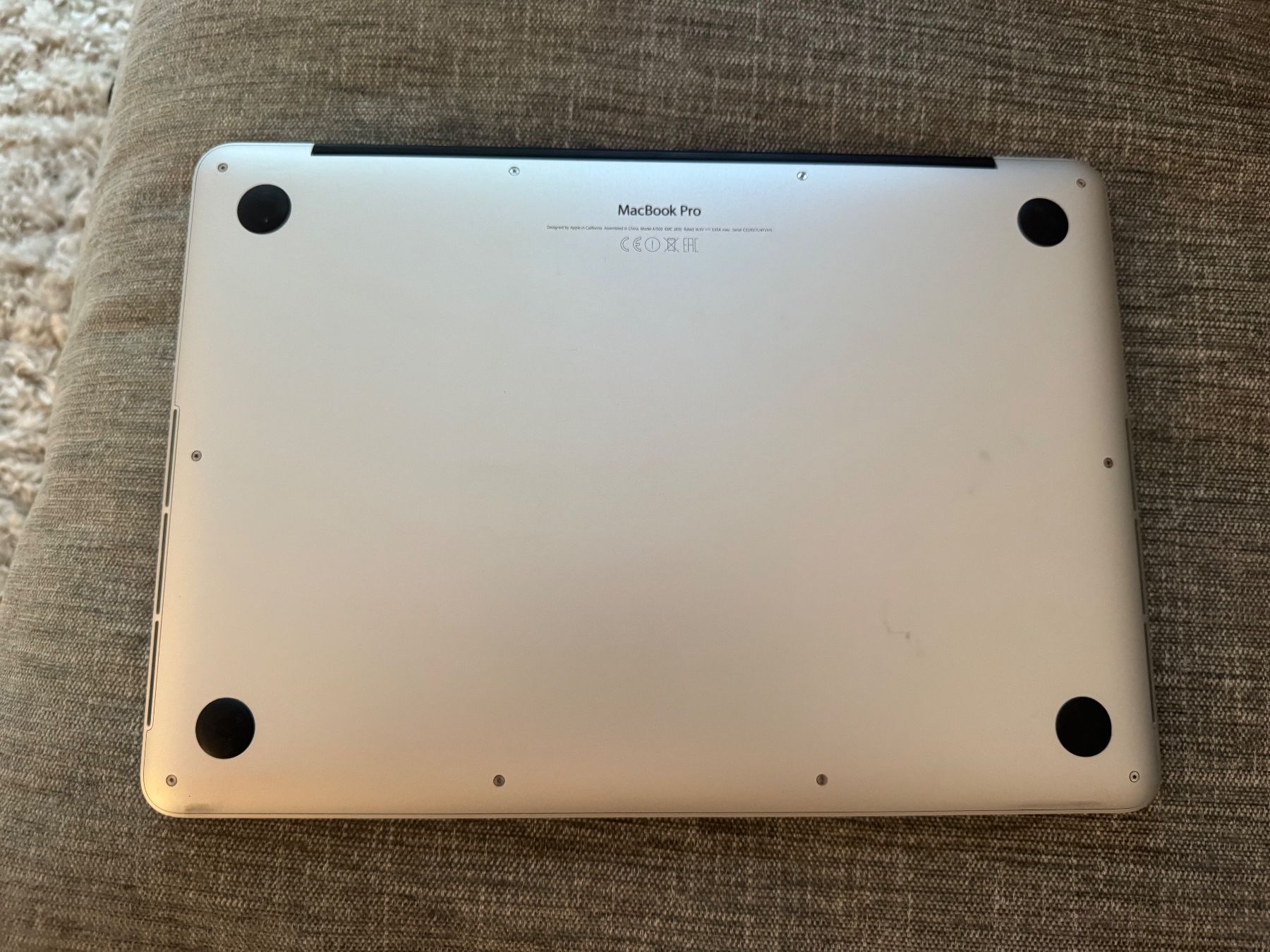 Apple Portables: MacBook Pro 13 – Défectueux à Adliswil par Busys 6