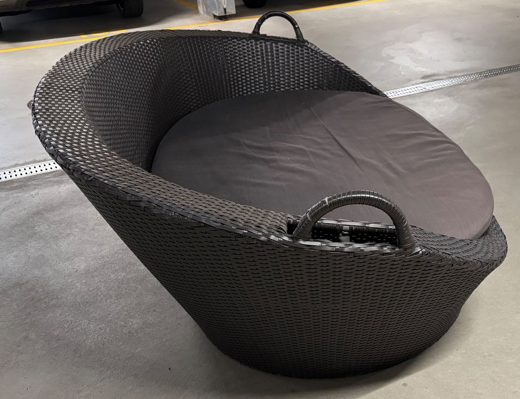 Sedie a sdraio: Sonneninsel / Loungeliege, Polyrattan – Usato da Buchs AG venduto da Byru 2