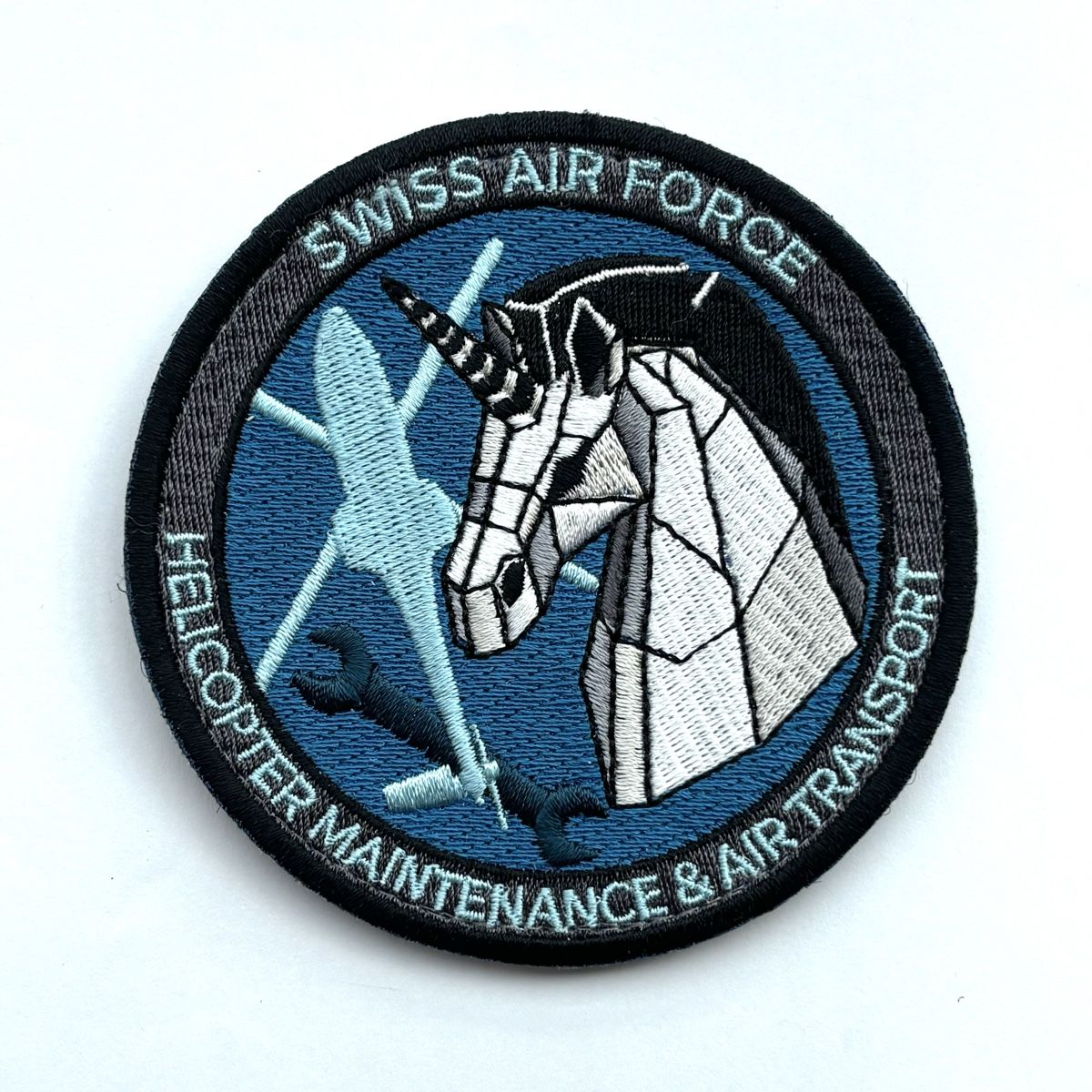 Schweizer Armee Toppe: Patch Schweizer Luftwaffe Super Puma Dübendorf – Usato da Riedikon venduto da Rokh01