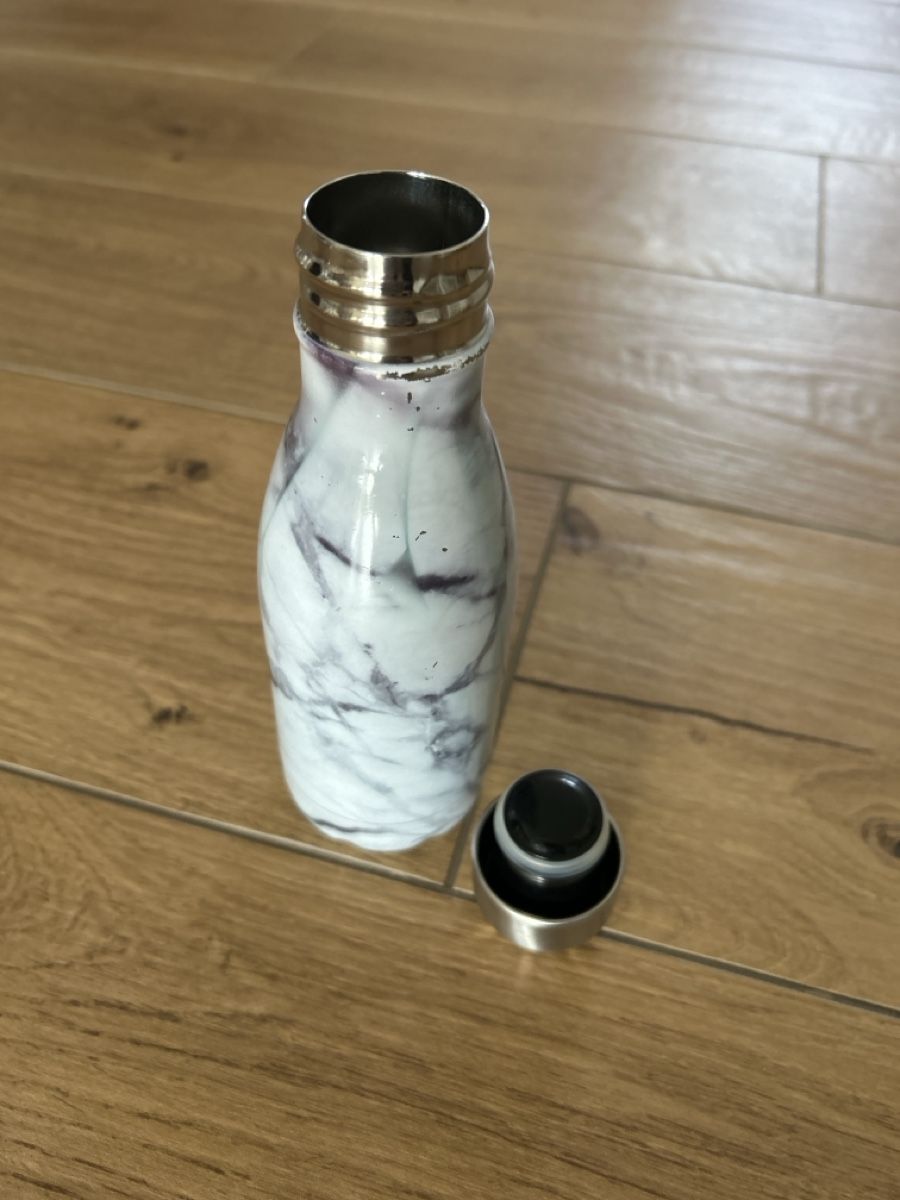 Trinkflaschen & Thermosflaschen: S'well Wasserflasche Marmor Optik! – Gebraucht aus Worben von AlliaB 2