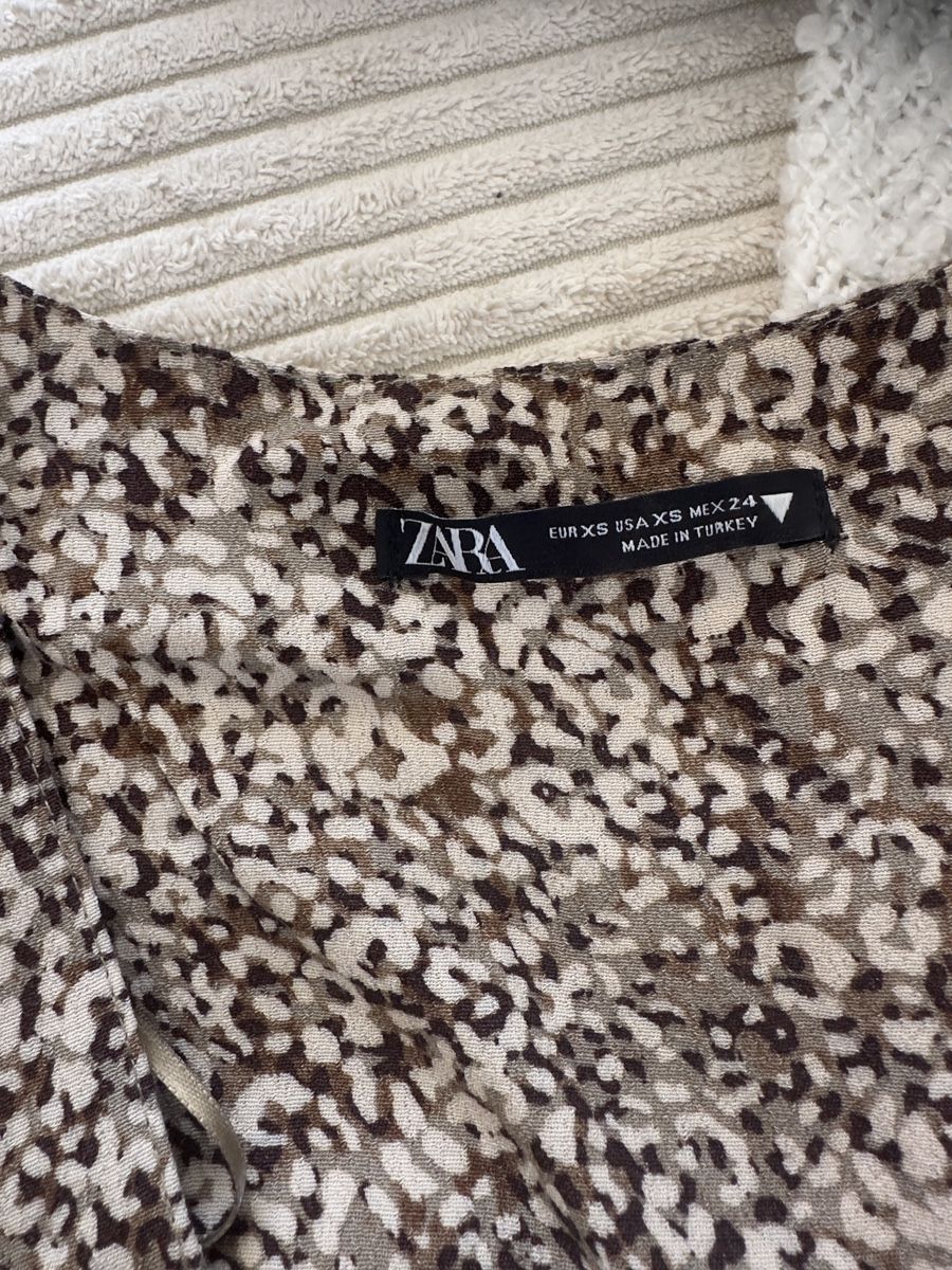Zara Kleider: Zara Kleid, Grösse XS – Gebraucht aus Granges-Paccot von Gabizinha85 3