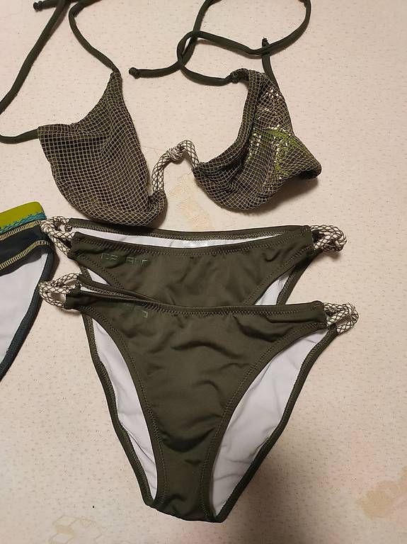 Altra biancheria intima: Costumi diversi  – Usato da Bellinzona venduto da mar_b5cp 3